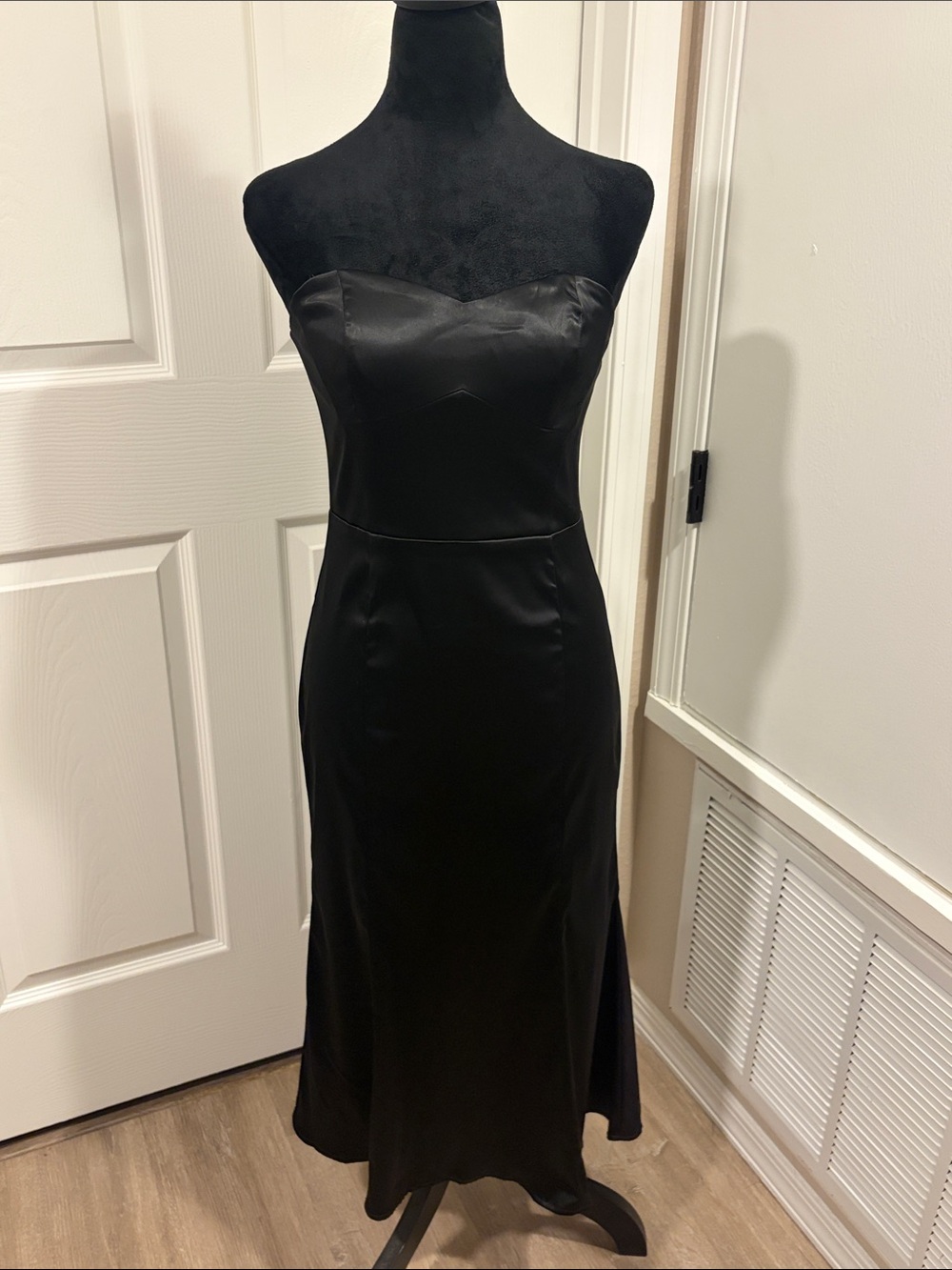DO+BE Tube Trumpet Midi Dress